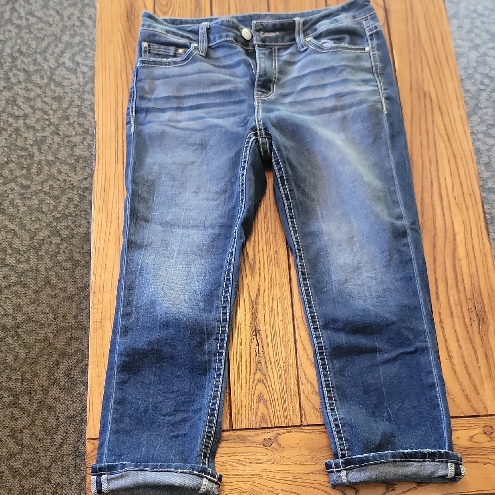 Buckle Blue Ankle Cropped Jeans